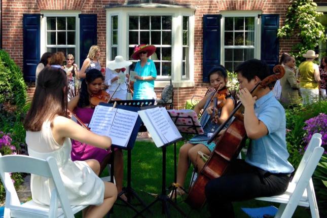 Academy at Lake Forest Symphony Music in the Garden