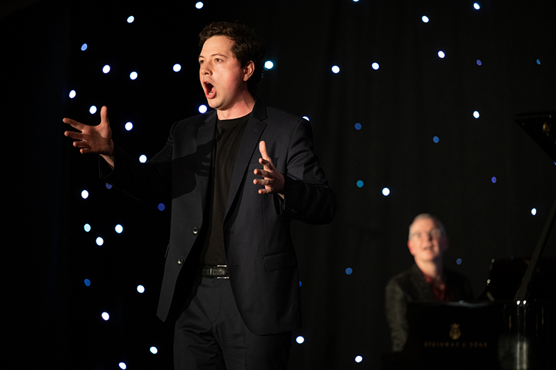 Finn Sagal, baritone - Lyric's Ryan Opera Center