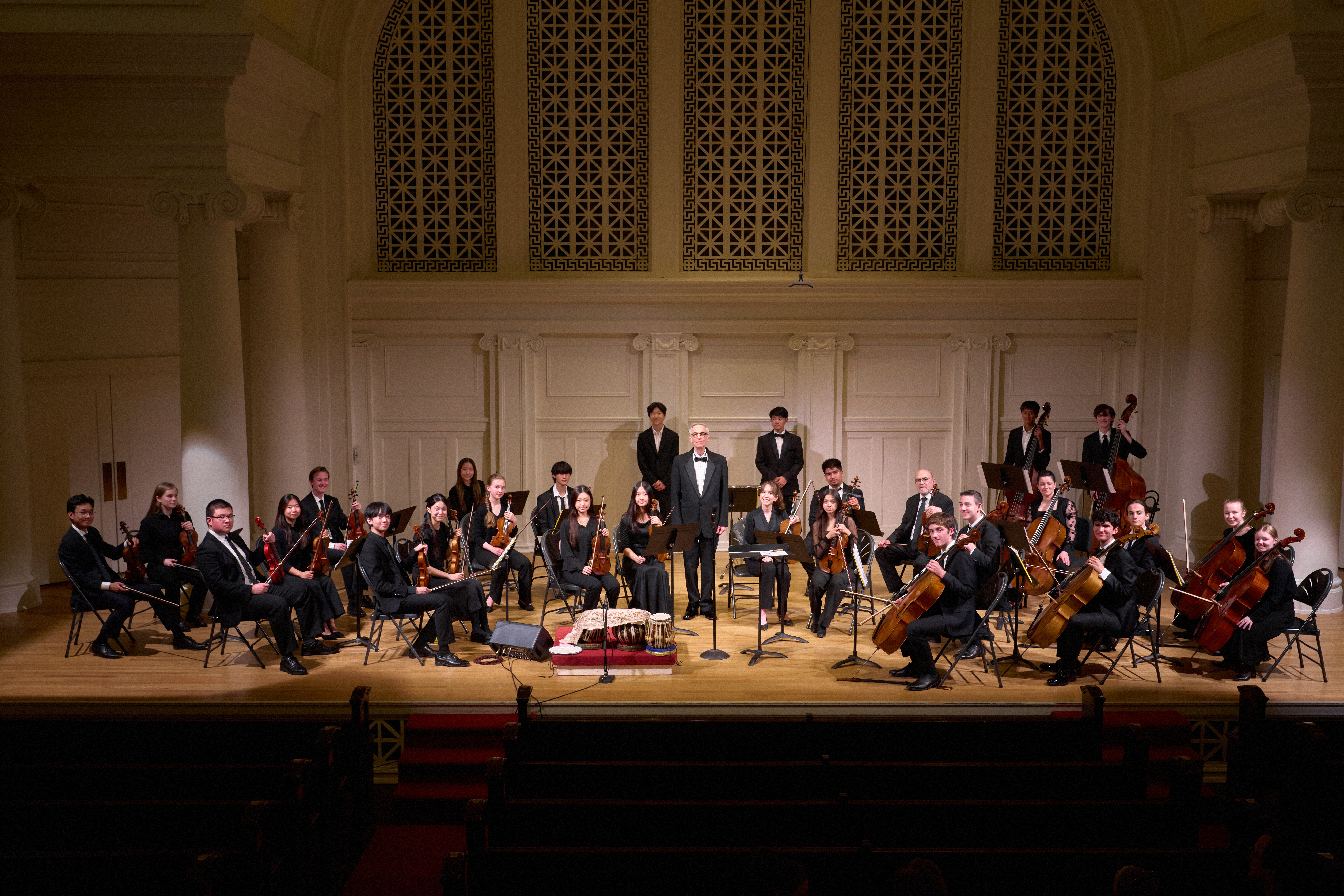 Music Institute of Chicago Academy with Director James Setapen (C), photo by Mike Grittani.