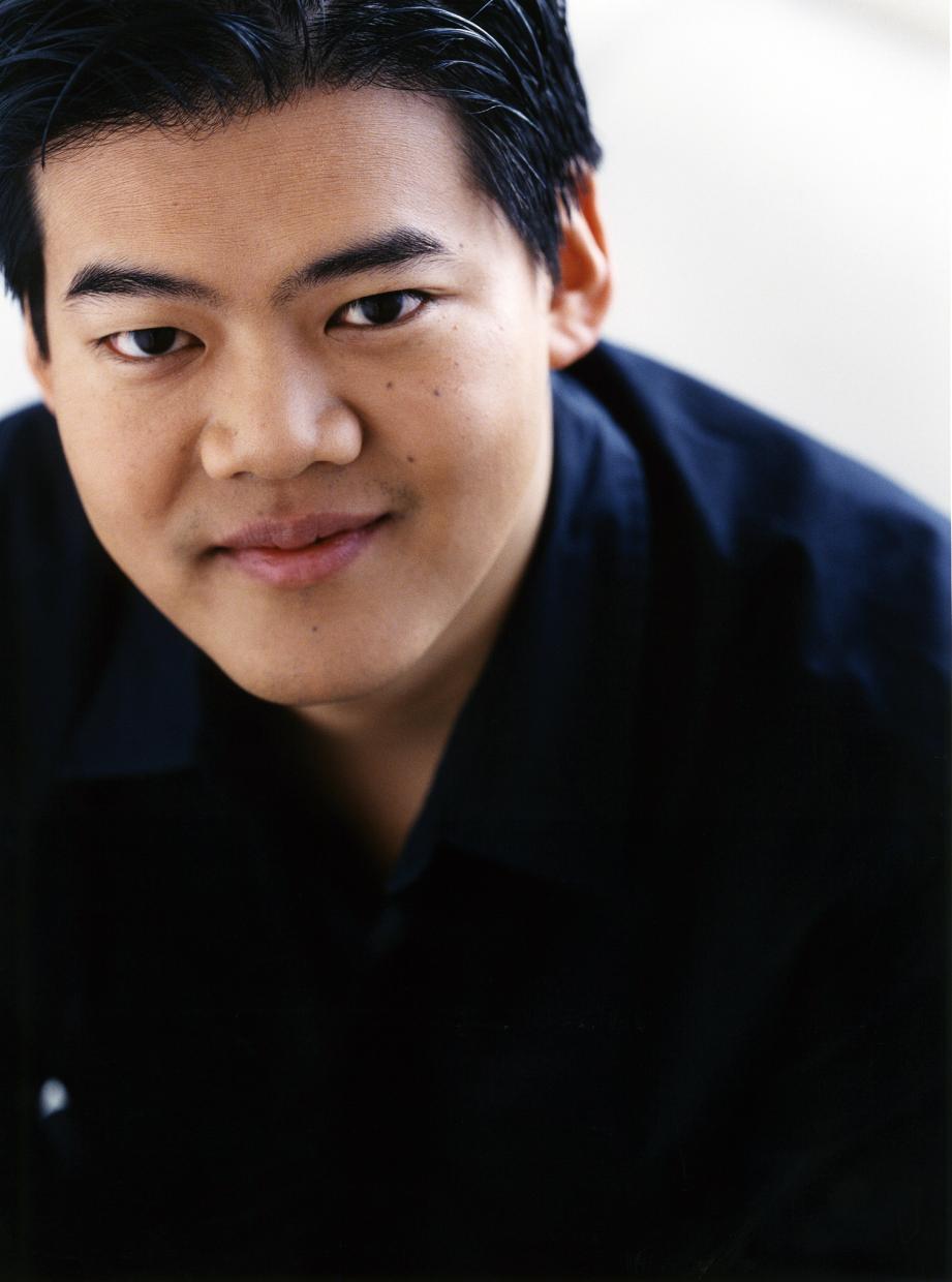 Music Institute Piano Faculty member, Dr. Winston Choi