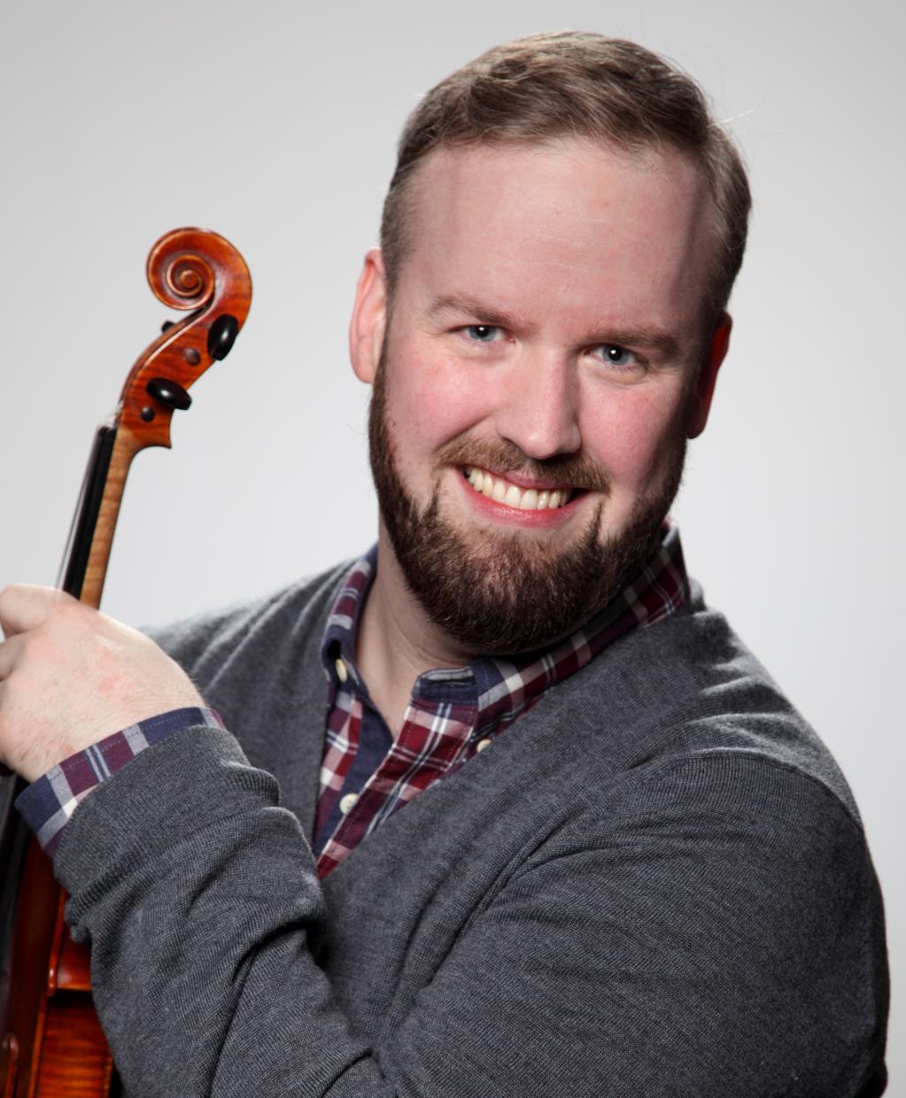 Music Institute's Violin and Viola Faculty member, John Glew