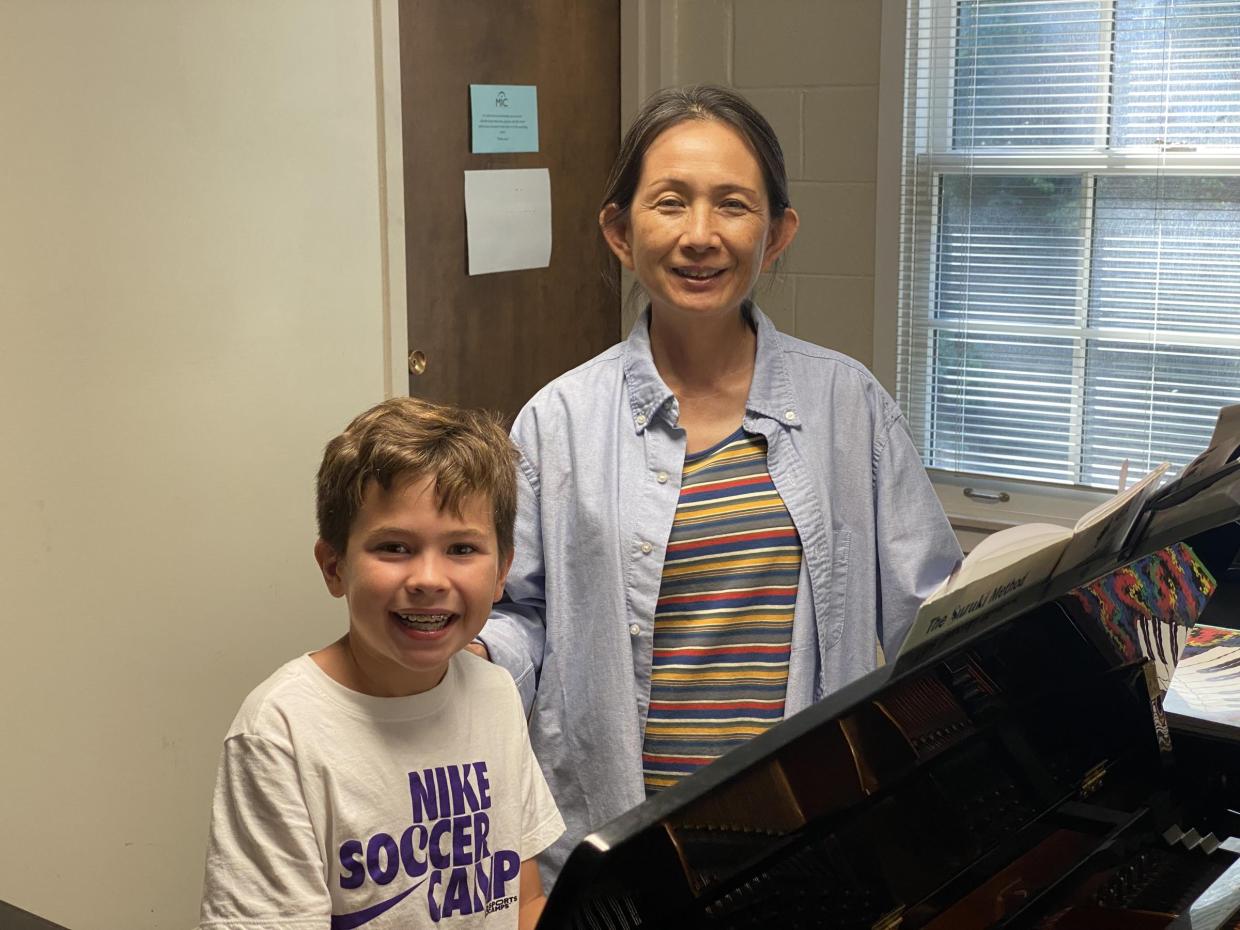 Piano student with Kate Nir at the Music Institute of Chicago