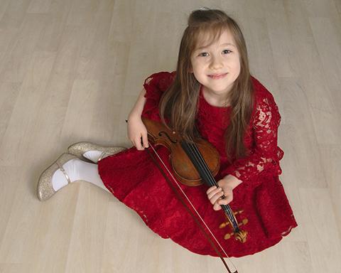Meet award-winning violinist Sylvia Pine
