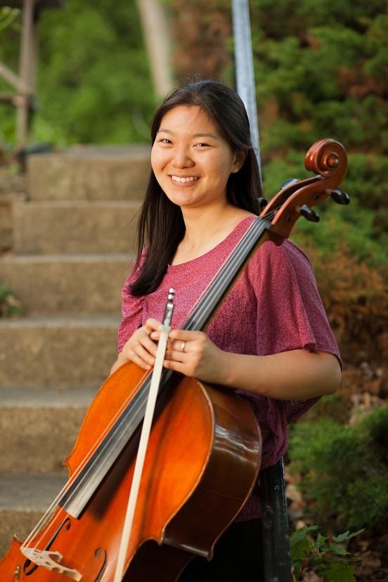 Music Institute Cello Faculty member, Julia Wen