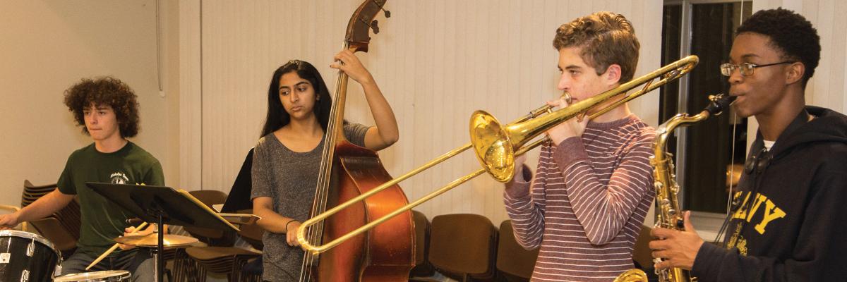 MIC youth jazz combo in Winnetka