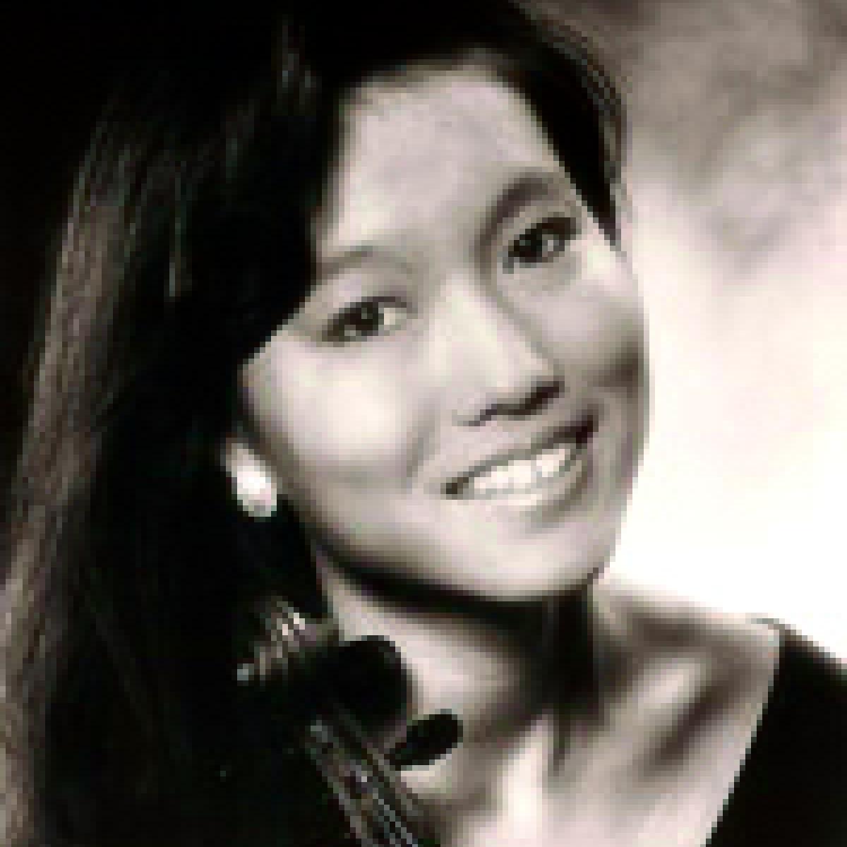 Music Institute Violin Faculty member, Injoo Choi