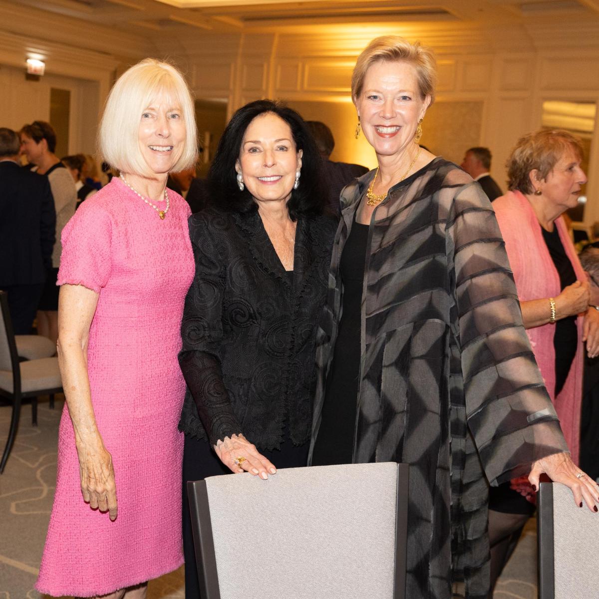  Barbara Speer, Alexandra C. Nichols, and LeAnn Pope