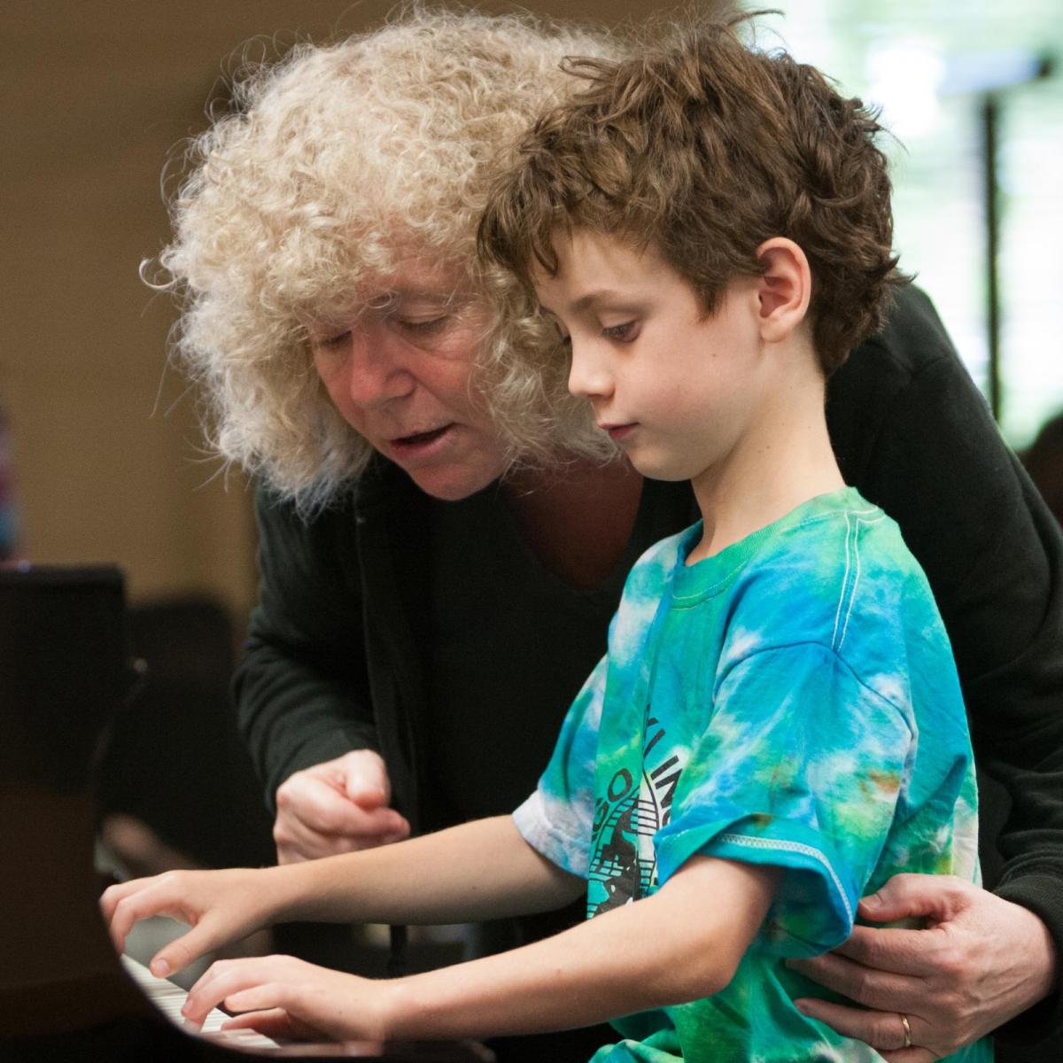 CSI pianist with teacher