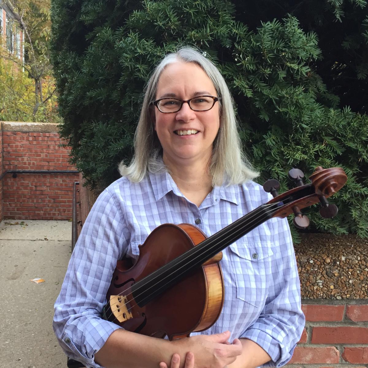 Karin Addis, Music Institute Suzuki Violin and Viola Faculty Member