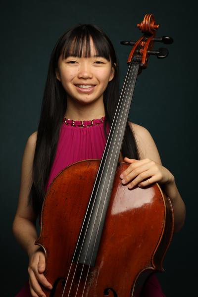 Music Institute Academy member, Ella Wimbiscus