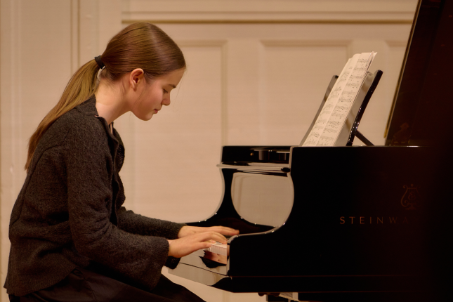 Overcoming Practice Ruts: Tips for Music Students from MIC Faculty