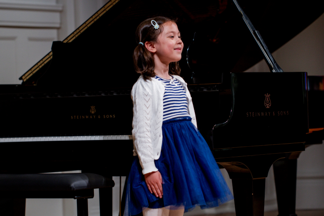 Performance Prep Guide: Tips for Recitals, Auditions, Competitions, and Managing Nerves