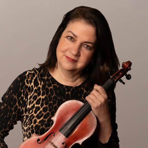 Music Institute Violin Faculty member, Dr. Sarah Plum